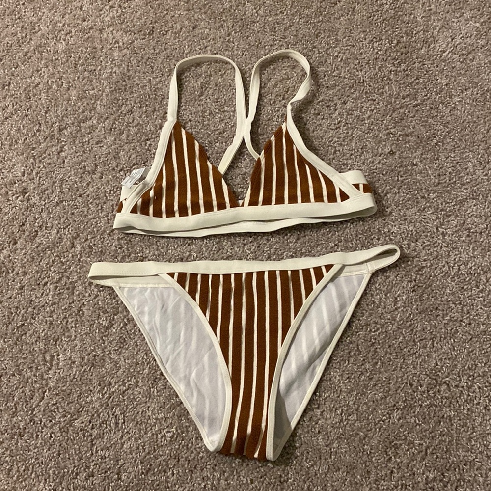 UO swim